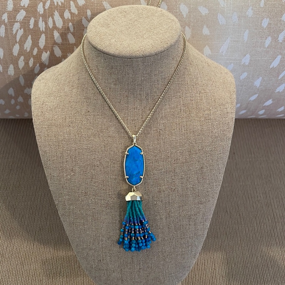 Kendra Scott long pendant necklace
